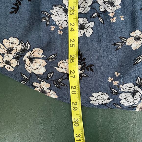 Torrid Crinkle Gauze Smocked Button Front Top 2X Floral Blue Fairy Cottagecore - Picture 12 of 13